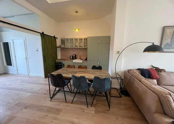 Achterom Bed & Breakfast Delft