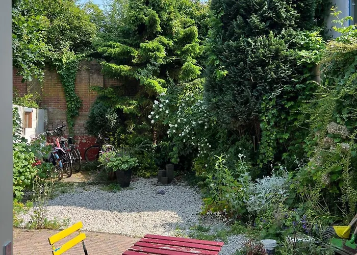 Achterom Bed & Breakfast