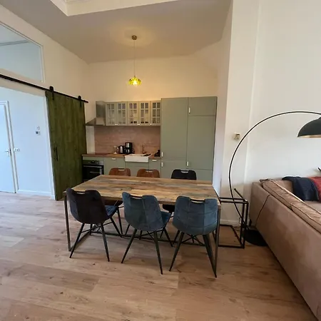 Achterom Bed & Breakfast Delft